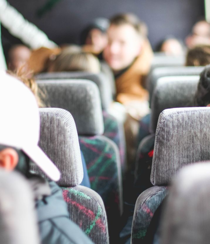 Корпоративная поездка сотрудников компании на автобусе